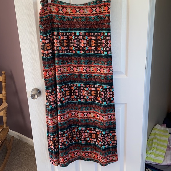 Long skirt size L - Picture 4 of 4